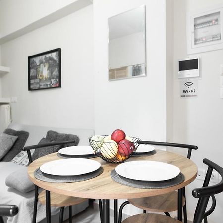 Cozy Cityscape Apartment In Athens Ngoại thất bức ảnh