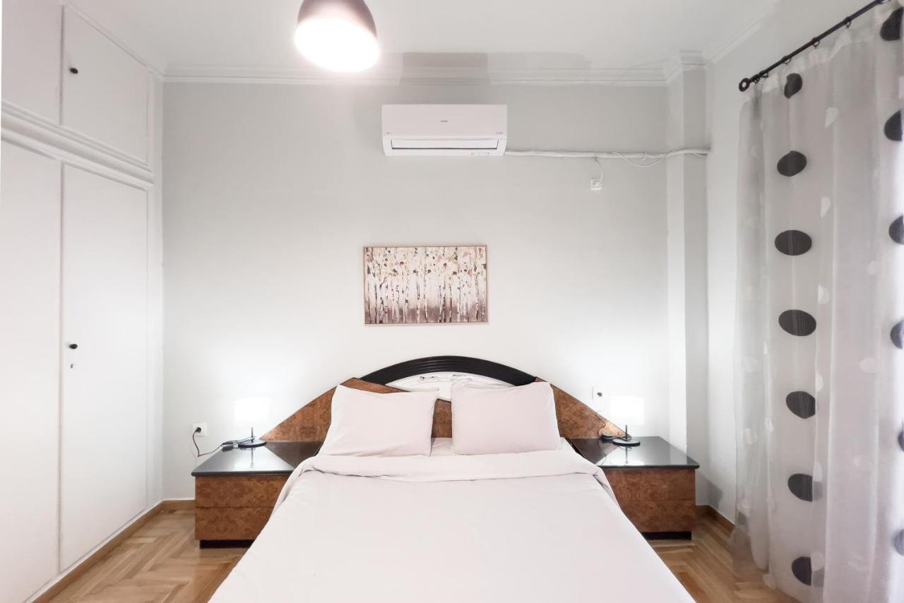 Cozy Cityscape Apartment In Athens Ngoại thất bức ảnh