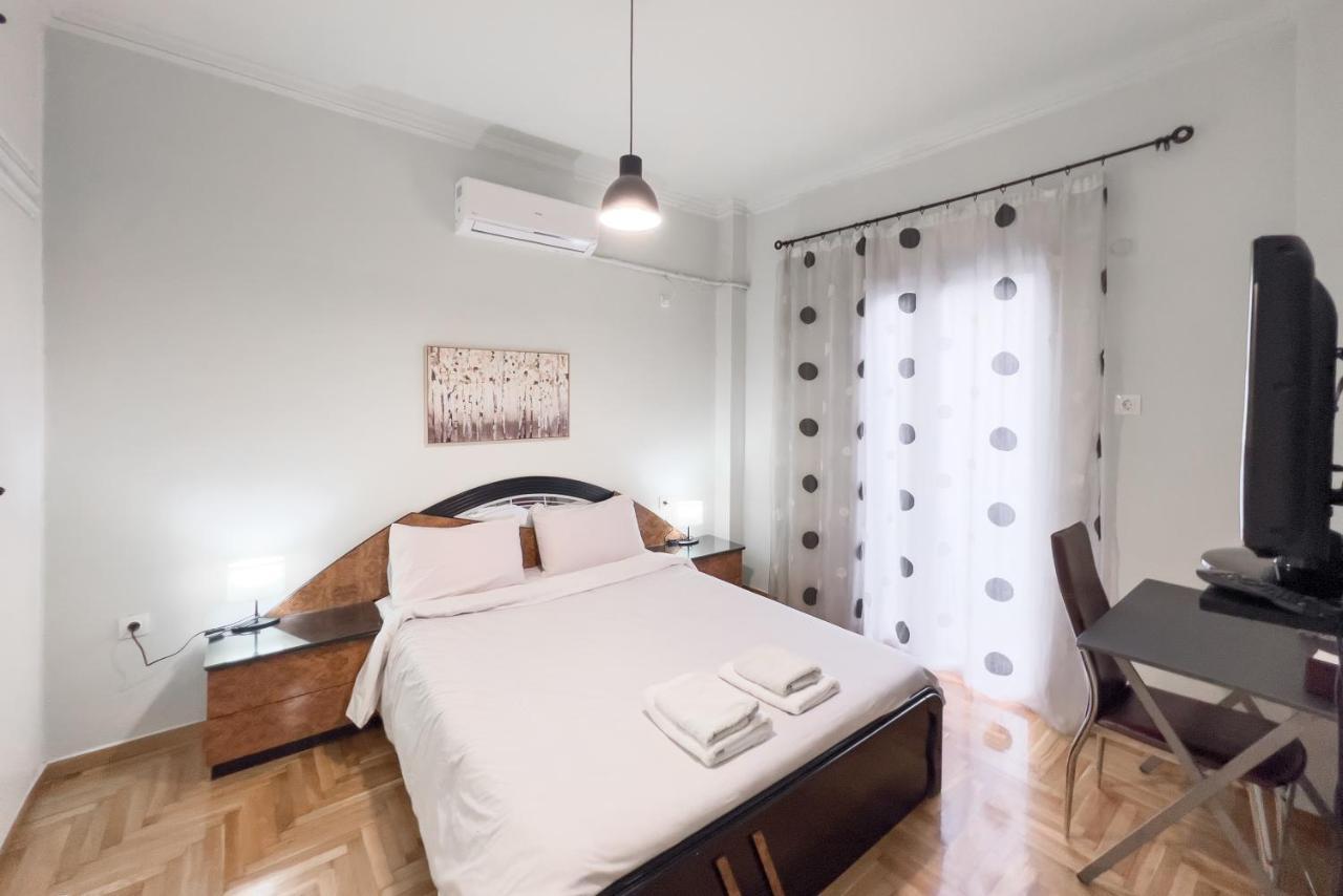 Cozy Cityscape Apartment In Athens Ngoại thất bức ảnh